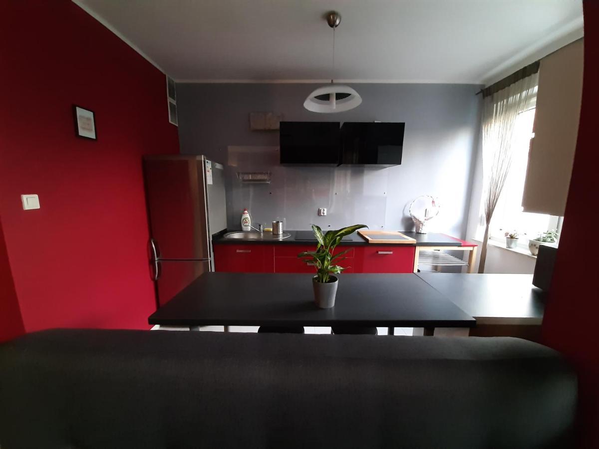 Apartament Di Trevi - Klimatyzacja Apartment วรอตซวาฟ ภายนอก รูปภาพ